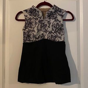 Lululemon zippered tank top